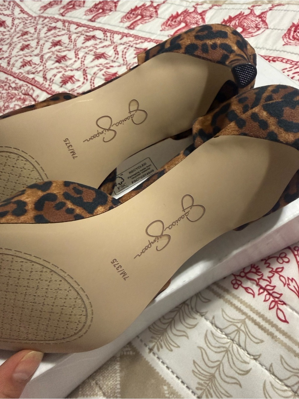 Jessica Simpson Leopard Print Pointed Toe D'Orsay Flats - Picture 5 of 7